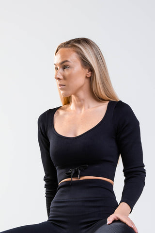 LONG SLEEVE RIBBED TOP | BLACK